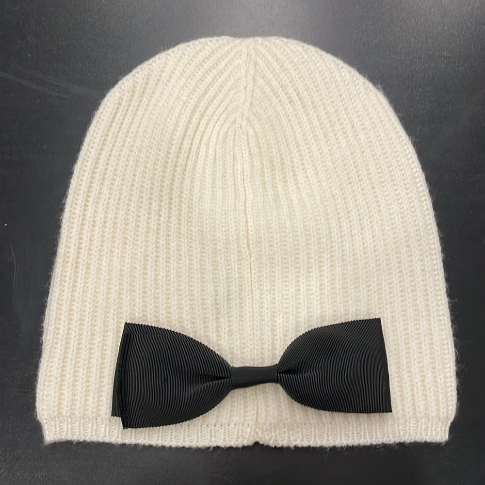 Kate Spade Bow Tuque